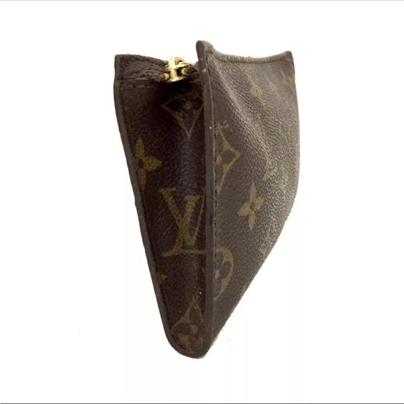 Authentic Louis Vuitton Monogram Cosmetics
Pouch (Bucket GM) Purse Brown - Picture 4 of 10